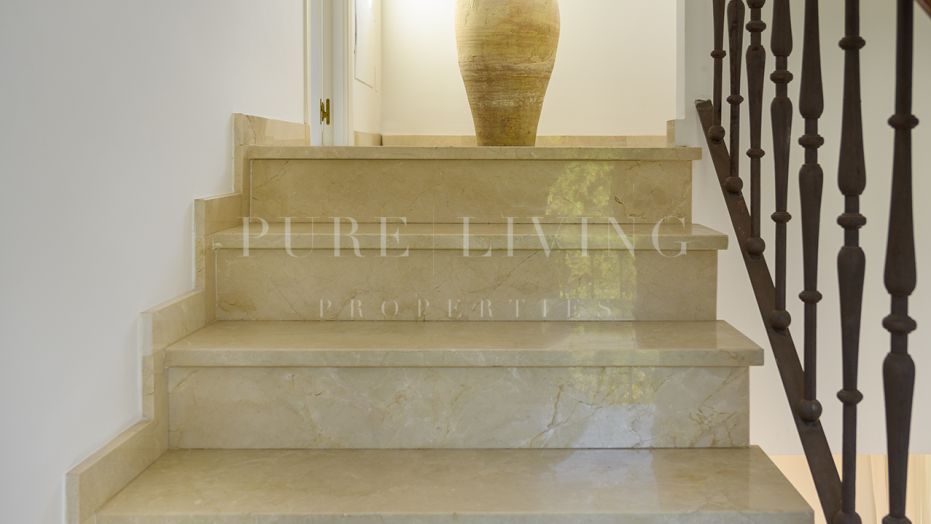 Villa Jasmina – Elegant Renovated Villa in El Paraíso, New Golden Mile