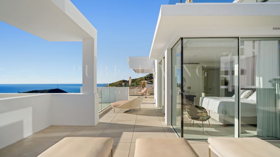 Duplex Penthouse with Panoramic Sea Views in Palo Alto, Ojén, Marbella