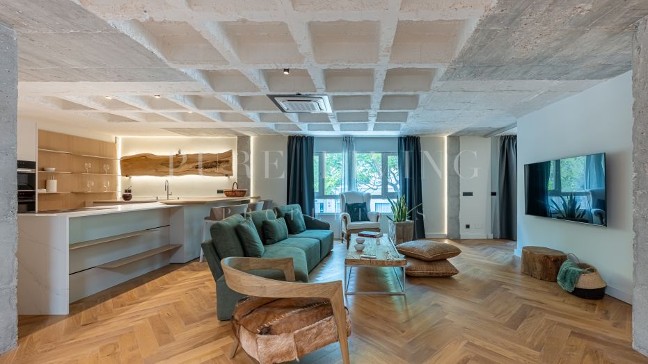 Nouveau loft de luxe au design contemporain au cœur de Marbella.