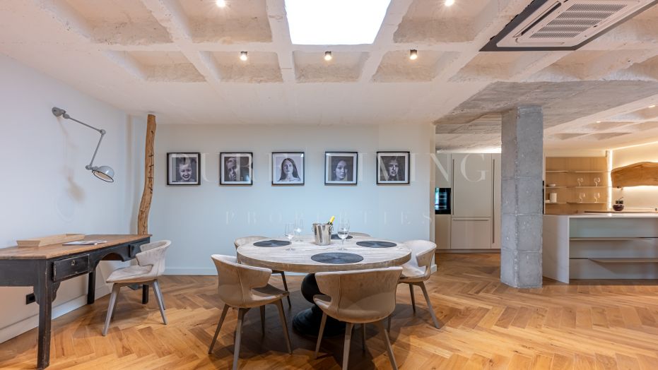 Nouveau loft de luxe au design contemporain au cœur de Marbella.