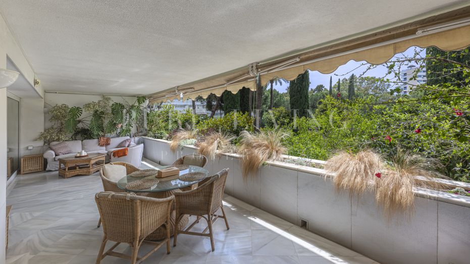 Appartement 3 chambres en bord de mer à vendre à Don Gonzalo, Mille d'Or, Marbella