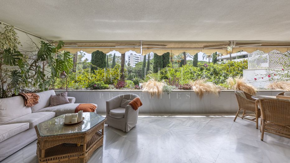 Appartement 3 chambres en bord de mer à vendre à Don Gonzalo, Mille d'Or, Marbella