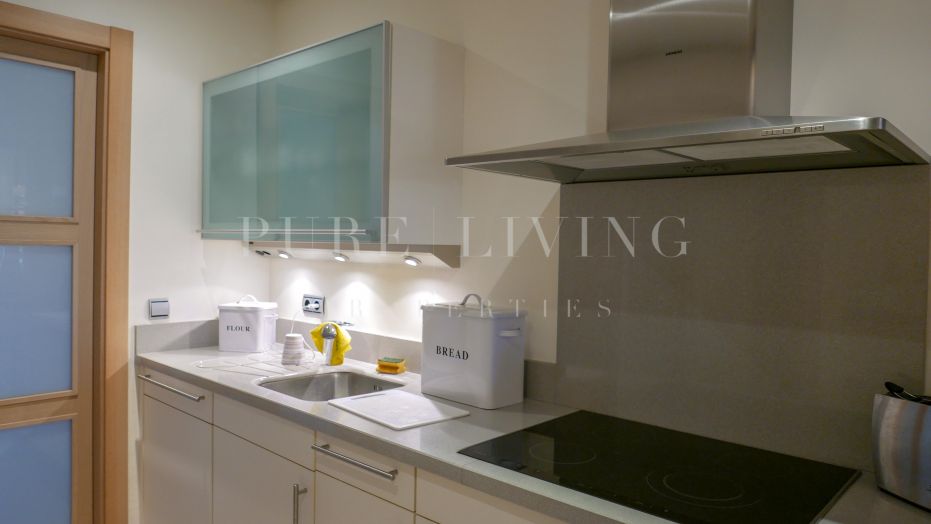 Luxury furnished apartment in Mansion club for rent