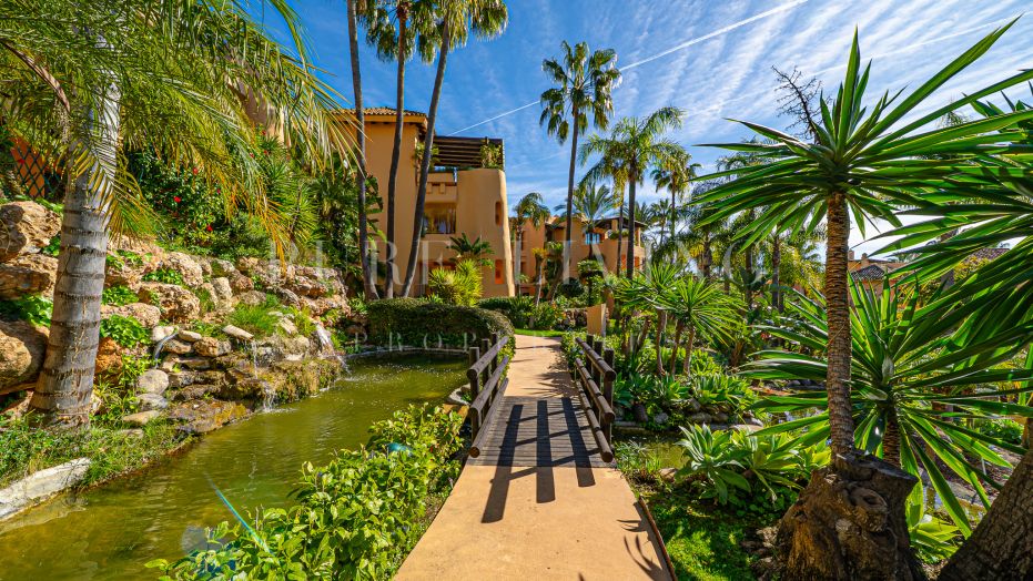 Luxury furnished apartment in Mansion club for rent