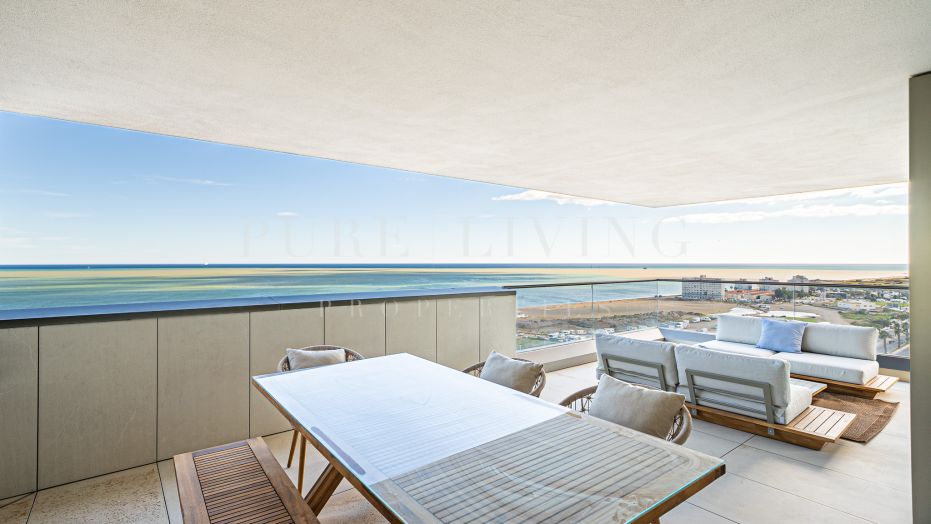 Modern 3 bedrooms apartment in Tower of Malaga with panoramic sea views