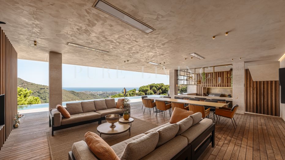 Moderne designvilla met panoramisch zeezicht in Monte Mayor, Benahavís