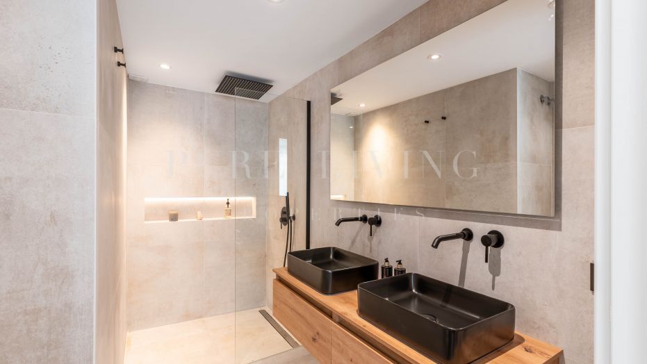 Appartement élégamment rénové avec vue sur le golf à La Quinta