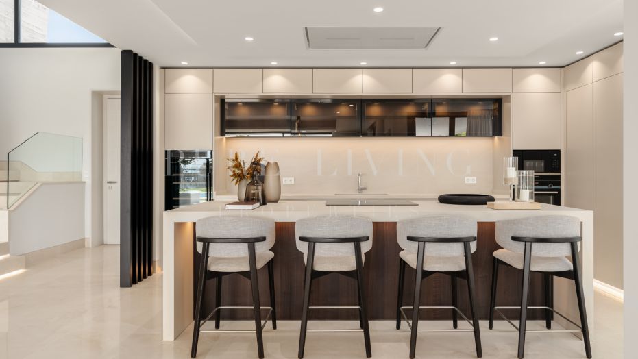 Luxe villa aan de Golden Mile van Marbella met dakterras