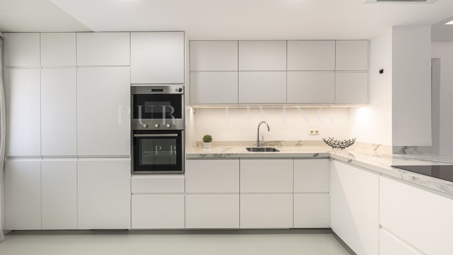 Elegant appartement met twee slaapkamers op de begane grond met privétuin in Hacienda El Palmeral