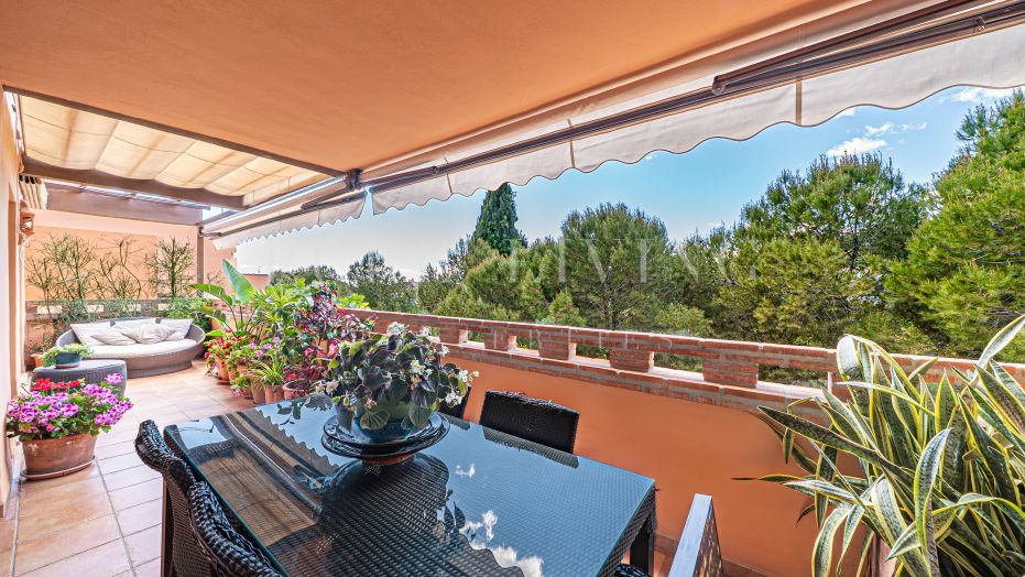 3 bedrooms apartment for sale in Costa Nagueles 3