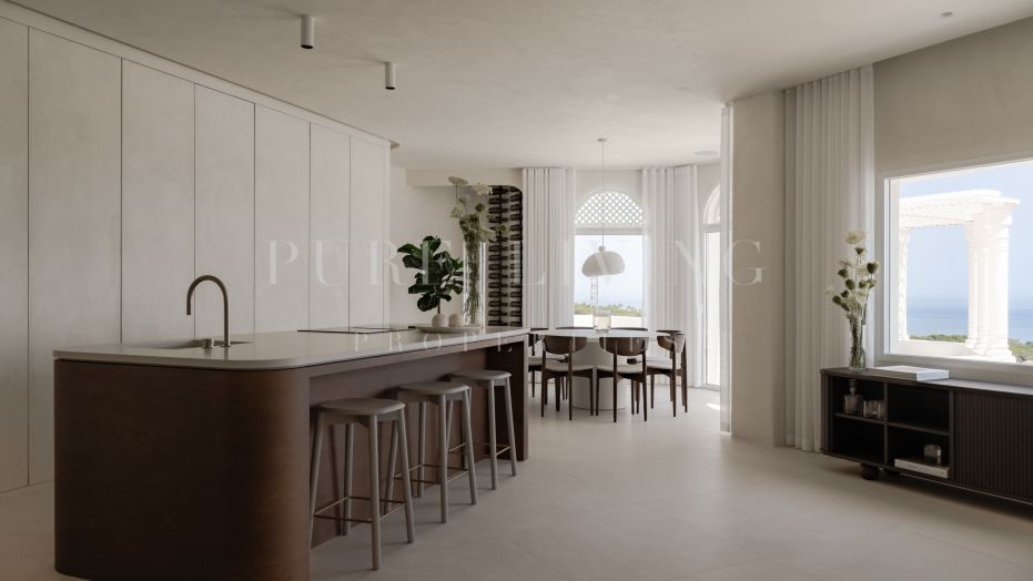 Elegant duplex penthouse aan de Golden Mile met zeezicht en privézwembad