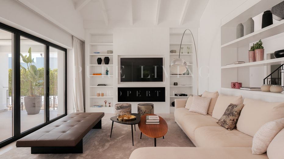 5-Bedroom Villa with Sea Views and South-West Orientation in Nueva Andalucía