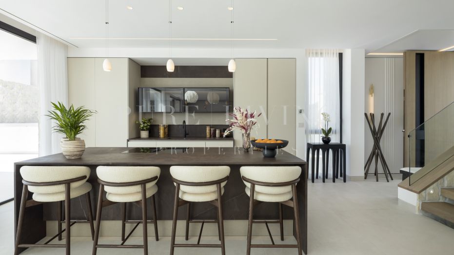 Hedendaags luxueus wonen in een exclusieve beveiligde woonwijk – La Quinta