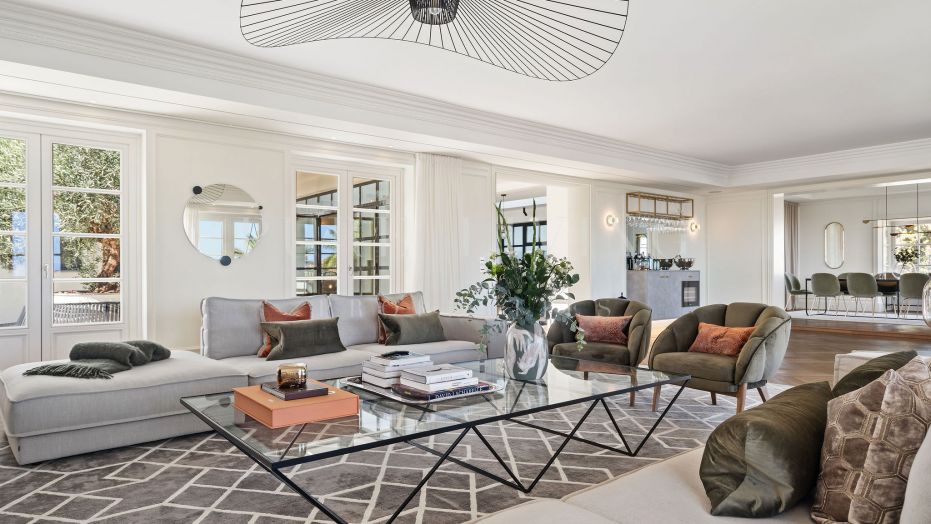 Villa de Luxe Exquise à Sierra Blanca avec Vue Panoramique sur la Mer et les Montagnes