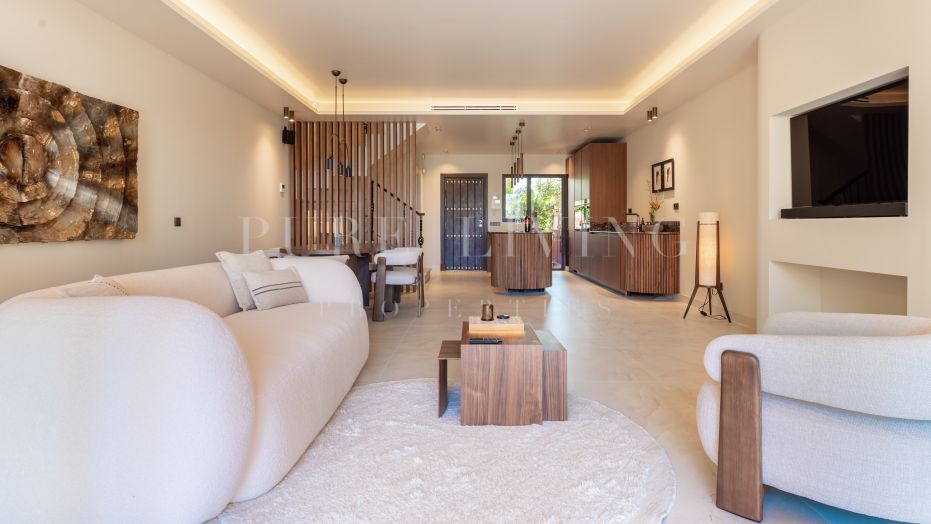 Maison familiale rénovée de quatre chambres au Monte Marbella Club, Altos de Puente Romano.