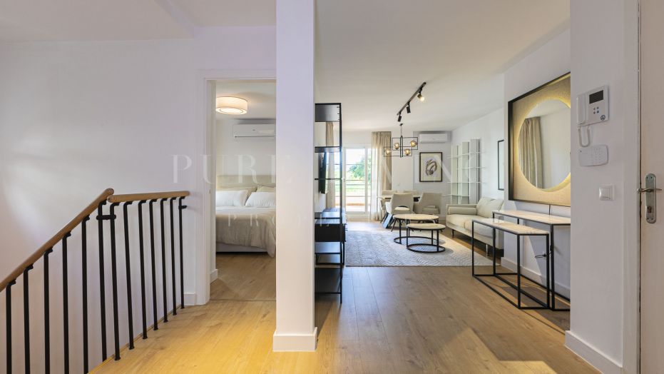 Recently renovated three bedroom apartment in Señorio de Aloha