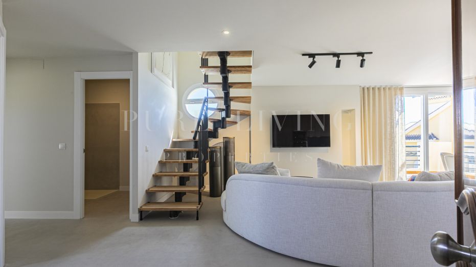 Three bedroom duplex in Señorio de Aloha, Nueva Andalucia