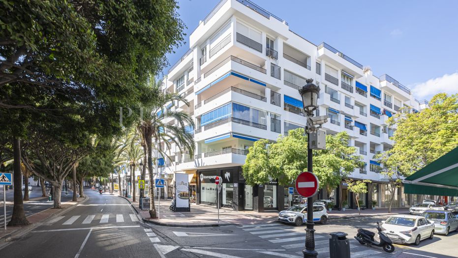 Renovated 4-Bedroom Duplex Penthouse in the Heart of Puerto Banús