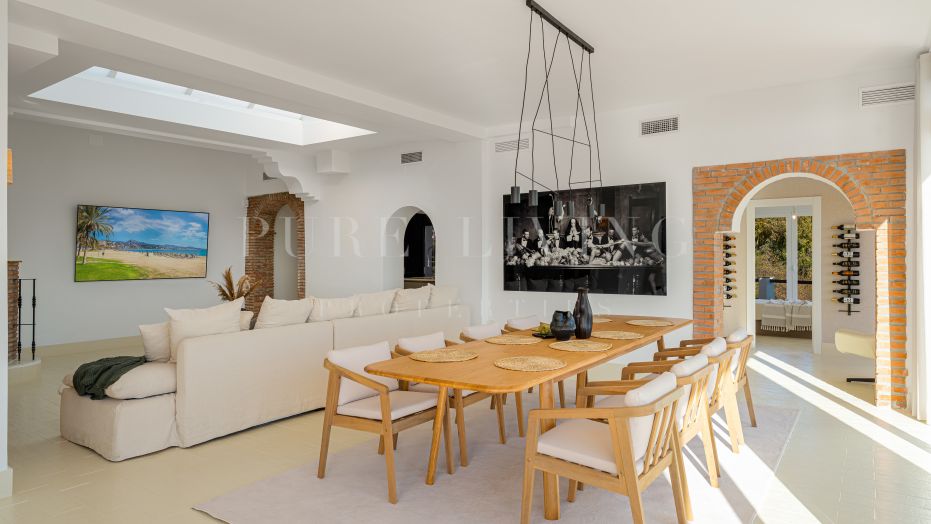 Six bedroom family home for sale in El Madroñal, Benahavis