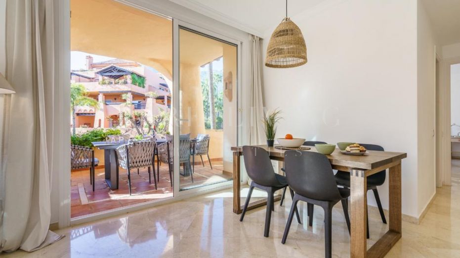 Apartamento de 2 dormitorios en alquiler en Alfar, Sierra Blanca