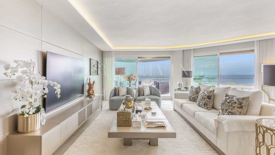 Luxe Appartement aan het Strand in Playa Esmeralda, Marbella Golden Mile