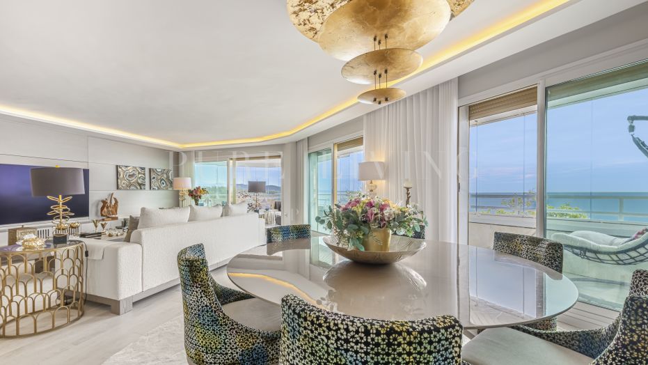 Luxe Appartement aan het Strand in Playa Esmeralda, Marbella Golden Mile