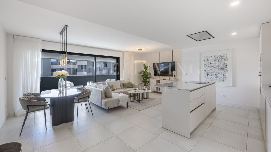 Luxe appartement met 3 slaapkamers en panoramisch zee- en bergzicht – Oasis 325, Estepona