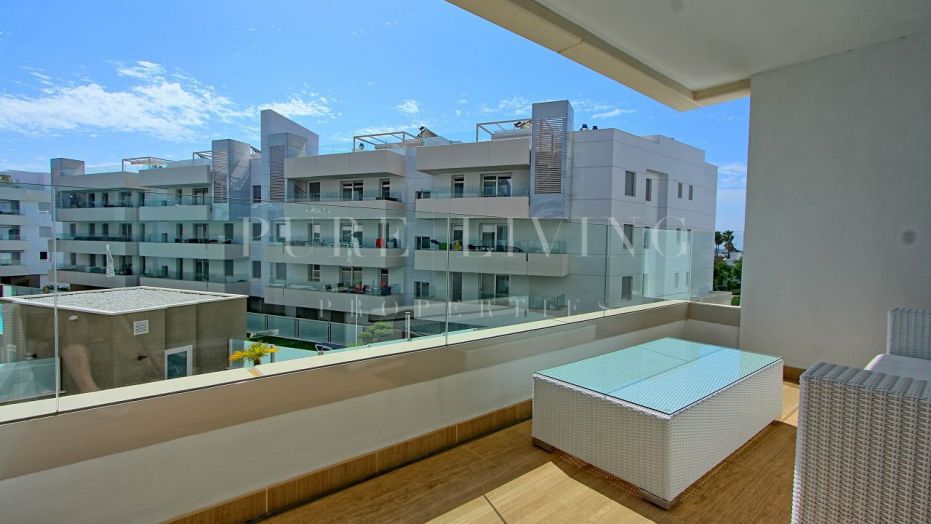 Modern apartment with pool views located in Acqua, San Pedro de Alcántara