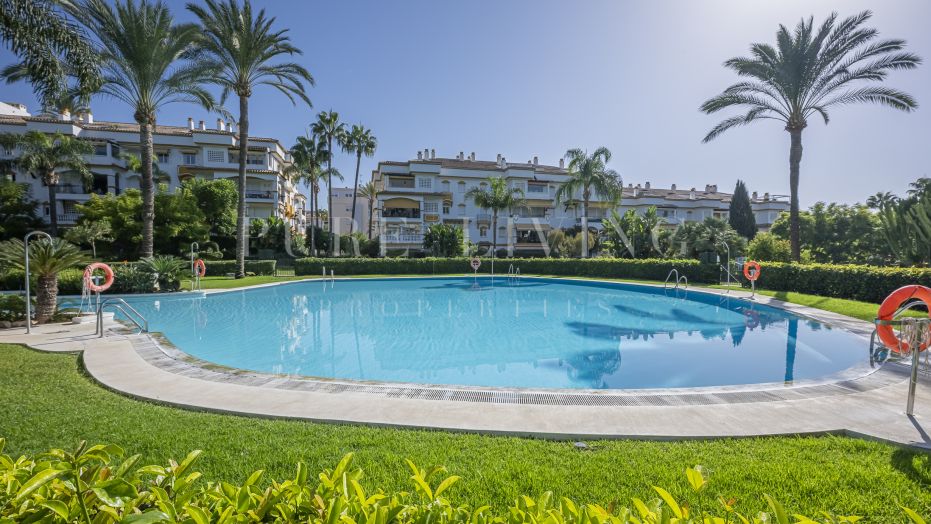 Appartement rez de chaussée pour une location à long terme à Marbella Golden Mile, Marbella - Toutes les zones