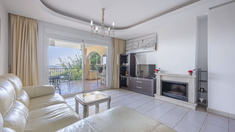 Appartement classique élégant à vendre – Puerto del Almendro, Benahavís