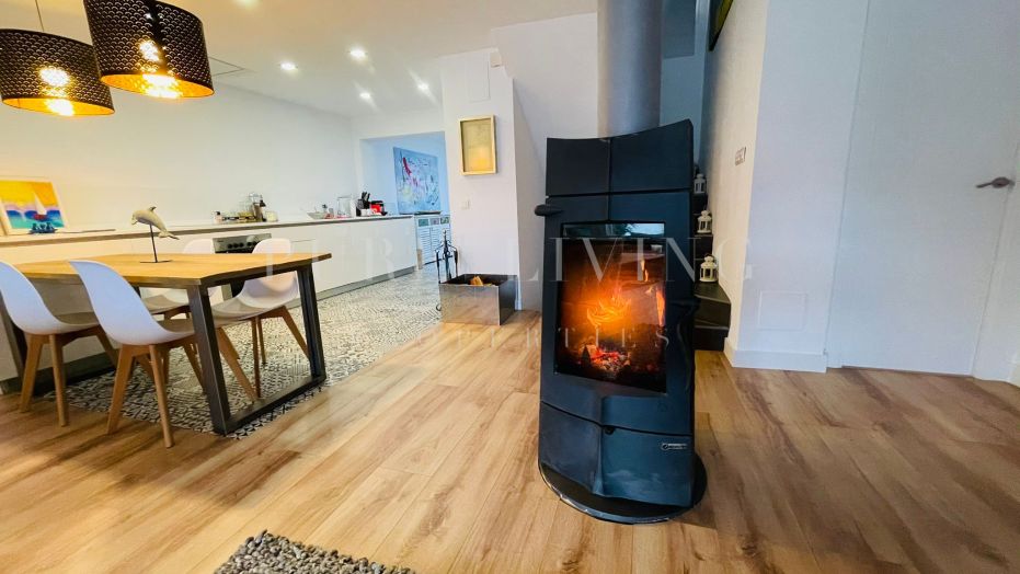 Exquisite 3-bedroom townhouse with incredible panoramic views in the Exclusive Zahara de Istán