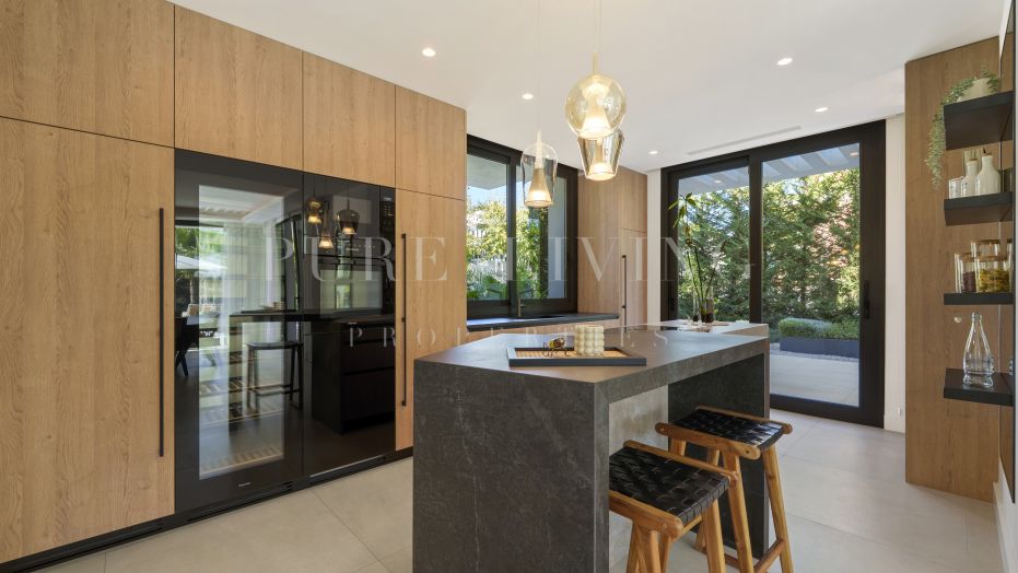 Villa Romano — Contemporary Elegance on Marbella’s Golden Mile