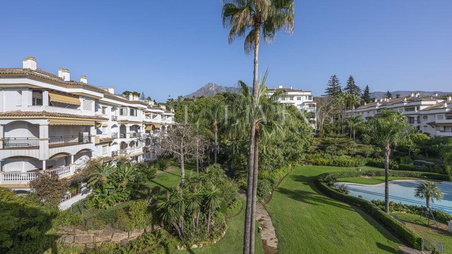 Duplex Penthouse pour une location à long terme à Marbella Golden Mile, Marbella - Toutes les zones