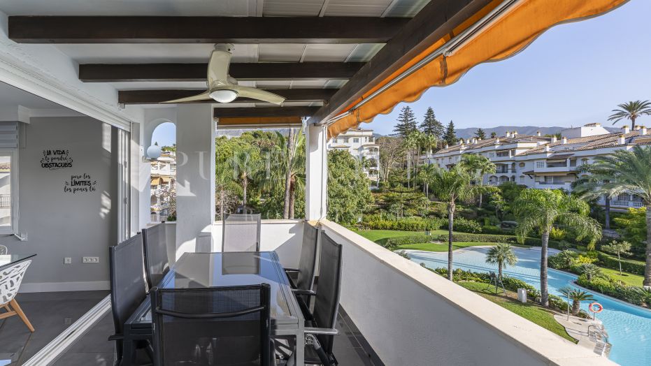 Duplex for Rent in Nagüeles, Marbella’s Golden Mile – 4 Bedrooms, 3 Bathrooms