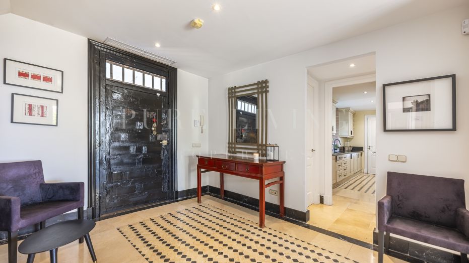 Exquisite Three-Bedroom Luxury Villa in Finca La Judía, Nueva Andalucia