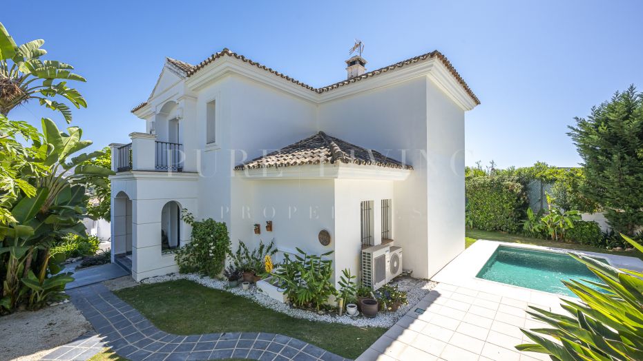 Exquisite Three-Bedroom Luxury Villa in Finca La Judía, Nueva Andalucia