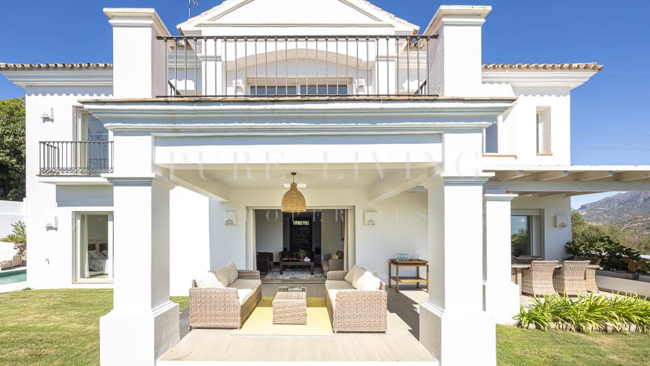 Exquisite Three-Bedroom Luxury Villa in Finca La Judía, Nueva Andalucia