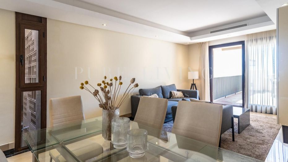 Duplex penthouse aan het strand met privézwembad