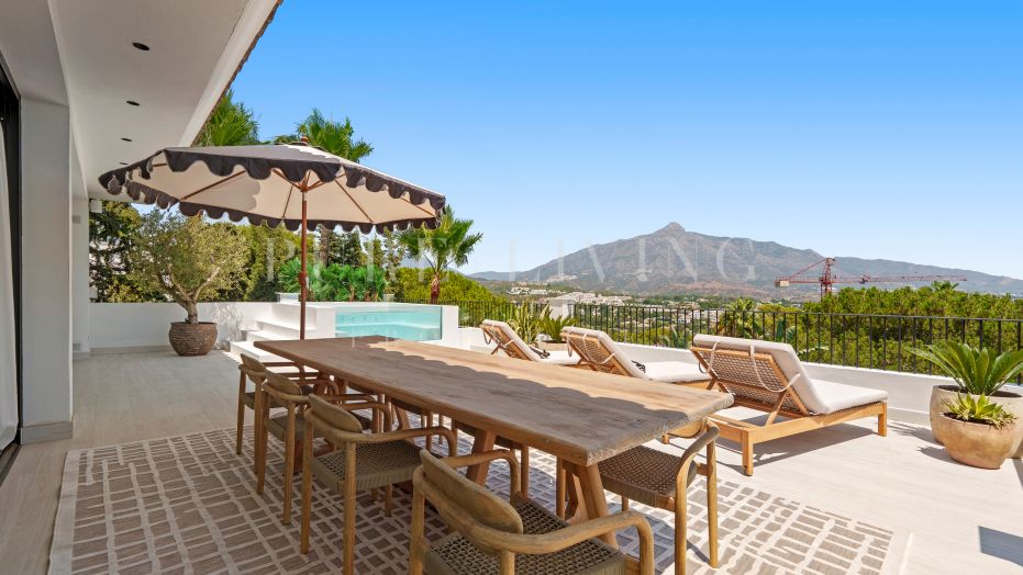 Spacious Family Villa in the Heart of Nueva Andalucía