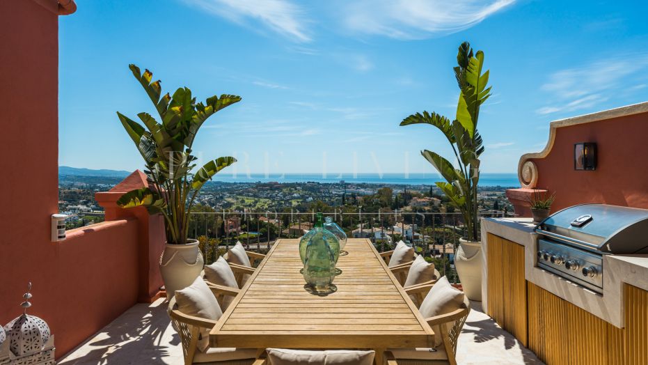 Exclusief Duplex Penthouse met Privézwembad in Monte Halcones