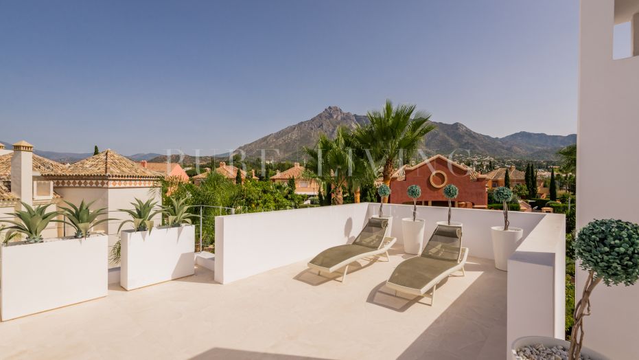 Villa contemporaine à vendre à Altos de Puente Romano