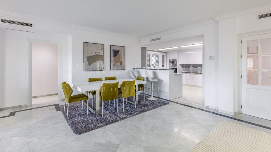 Het elegante appartement op de begane grond in Monte Paraíso, Golden Mile – Marbella