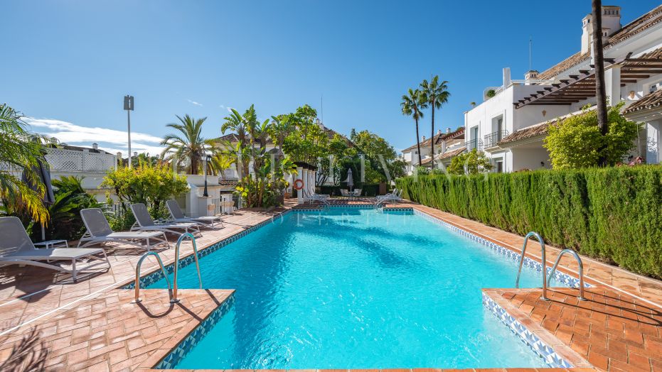 Het elegante appartement op de begane grond in Monte Paraíso, Golden Mile – Marbella