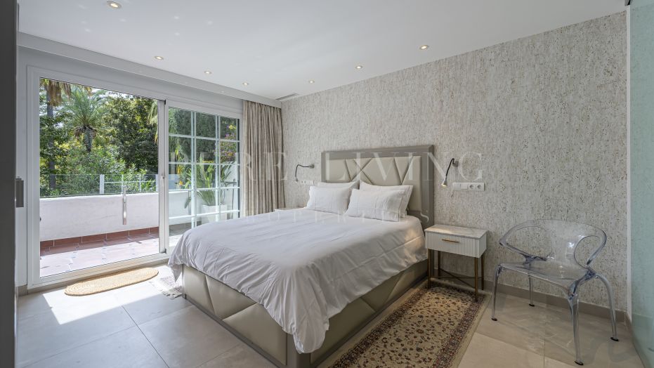 Appartement moderne de deux chambres en Phase II, Puente Romano