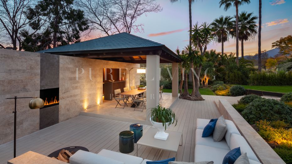 Impresionante villa en primera linea de Las Brisas Golf