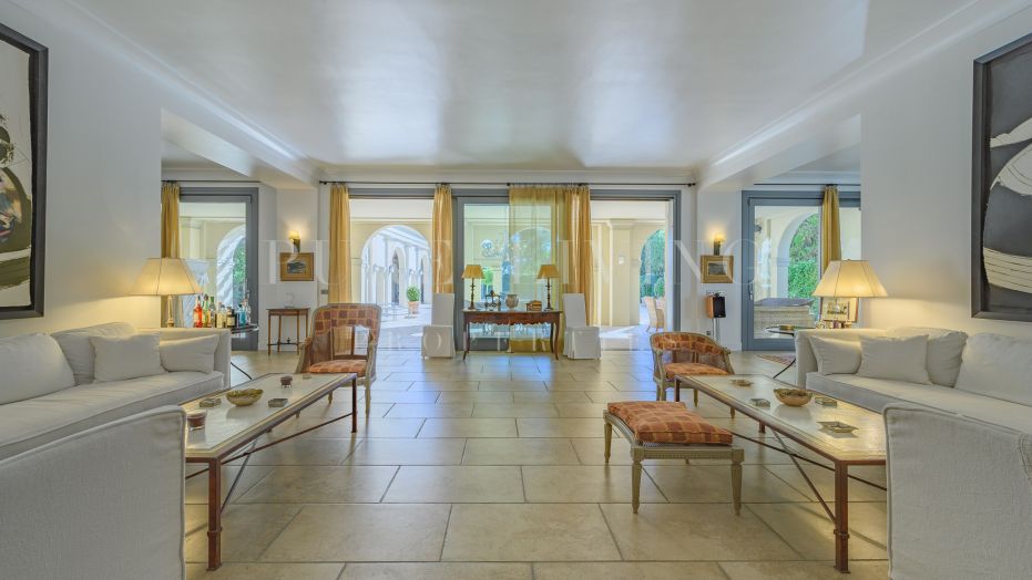 Villa italienne de luxe spectaculaire à Puente Romano