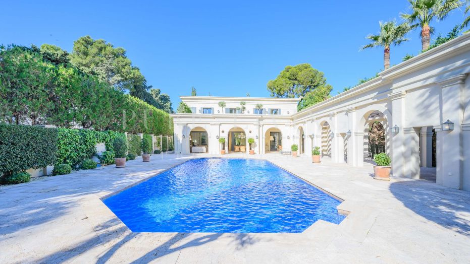 Villa italienne de luxe spectaculaire à Puente Romano
