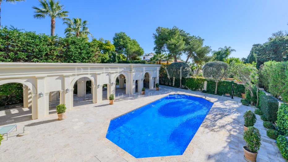 Villa italienne de luxe spectaculaire à Puente Romano