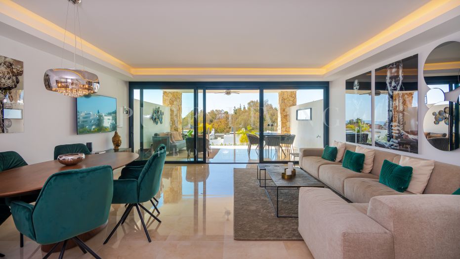 Luxury modern townhouse with sea views in exclusive location in Marbella