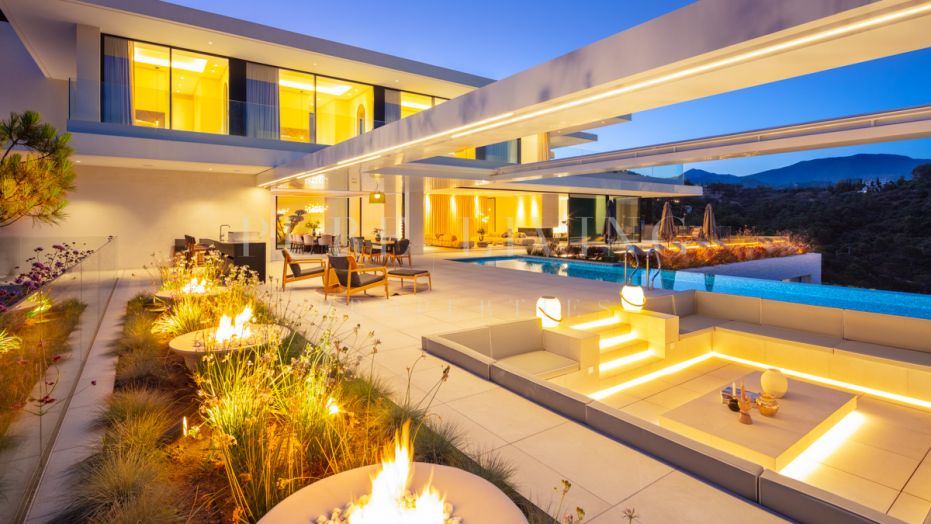 Verbazingwekkende Villa met uitzicht op zee in El Madroñal, Marbella